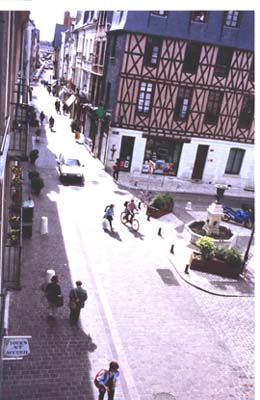 Rue Colbert